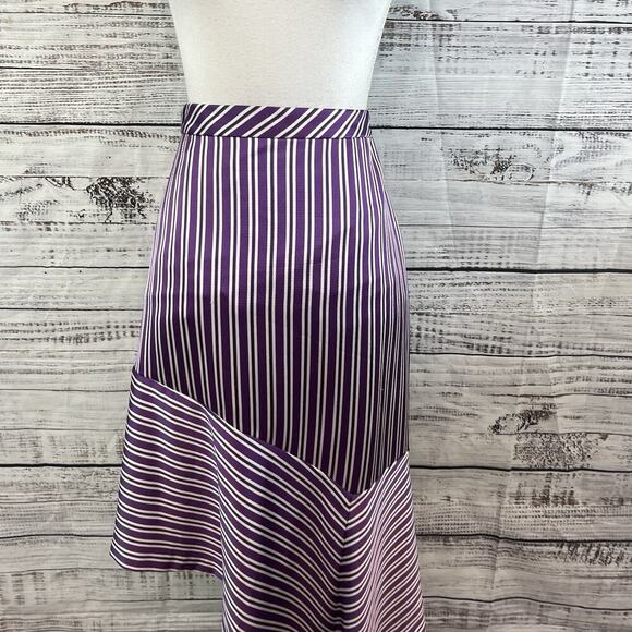 Banana Republic Skirt size 12 Purple White Striped Satin Asymmetrical Career - Picture 2 of 8